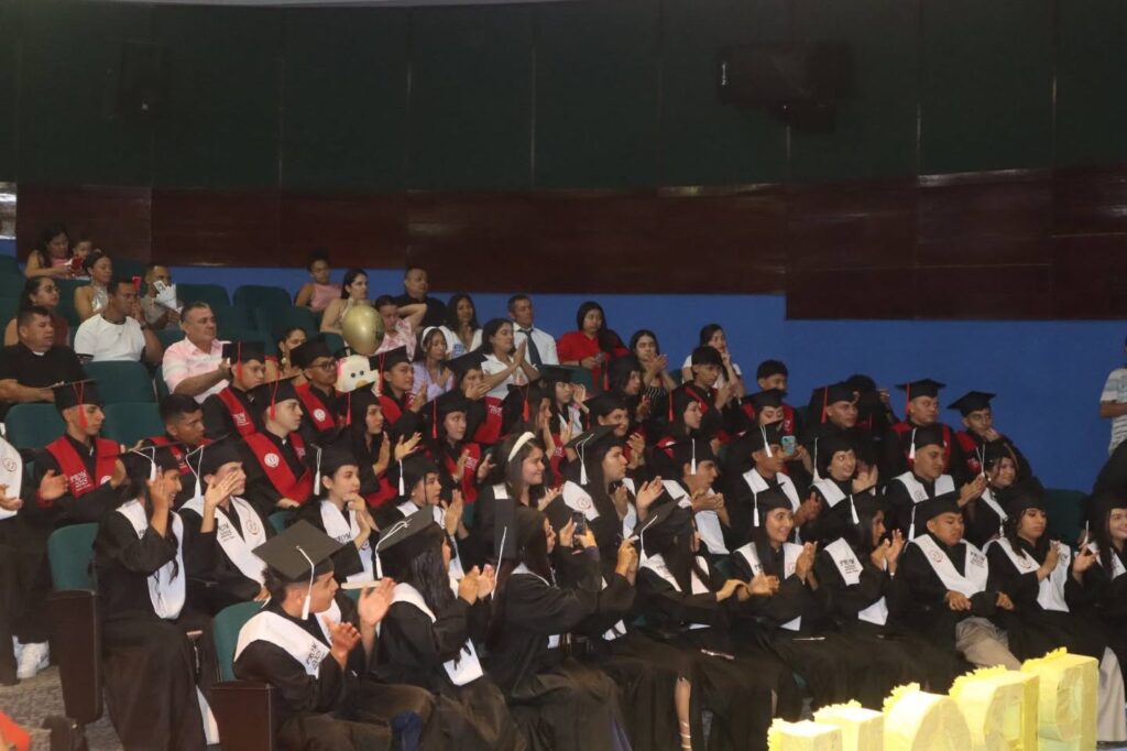 594531906 1316700207165624 4390005994184116892 n